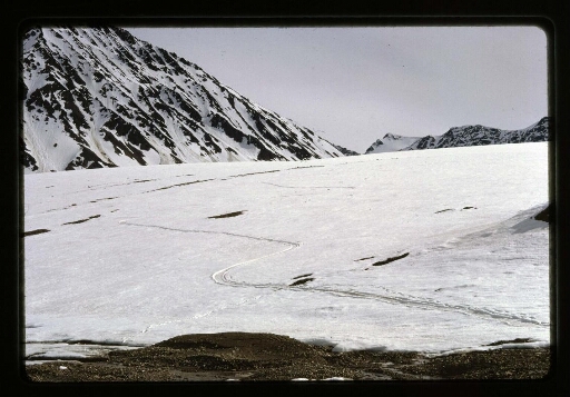 Fjord englacé - mission CNRS 1966