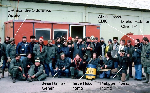 Port aux Français, départ à OP4 septembre 1981 des équipes Marine et Télécoms, comité de départ TP et Appro