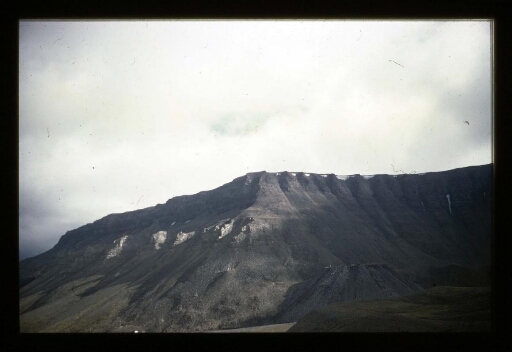 Entrée du fjord de Longyearbyen - mission CNRS 1963