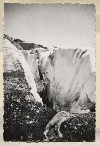 Crevasse du glacier de Blomstrand