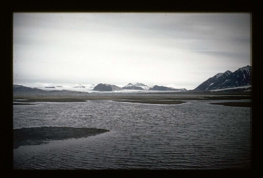 Le Kongsfjord  - mission CNRS 1963 - vue 4